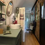 招待所 Notre Dame Face Au Chateau 4*