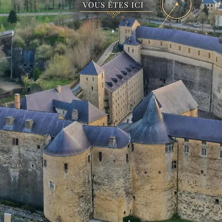 בית הארחה Notre Dame Face Au Chateau סדאן